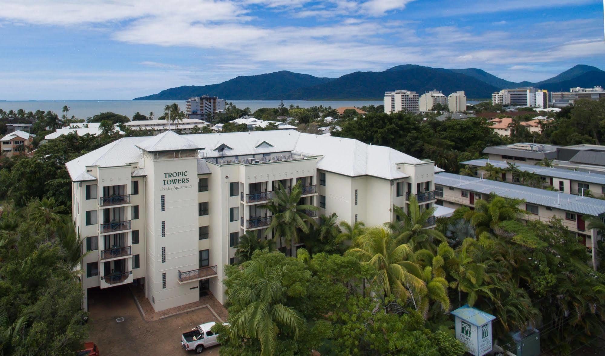 Tropic Towers Apartments Cairns Extérieur photo